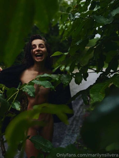 Little Lilu Bilder OnlyFans