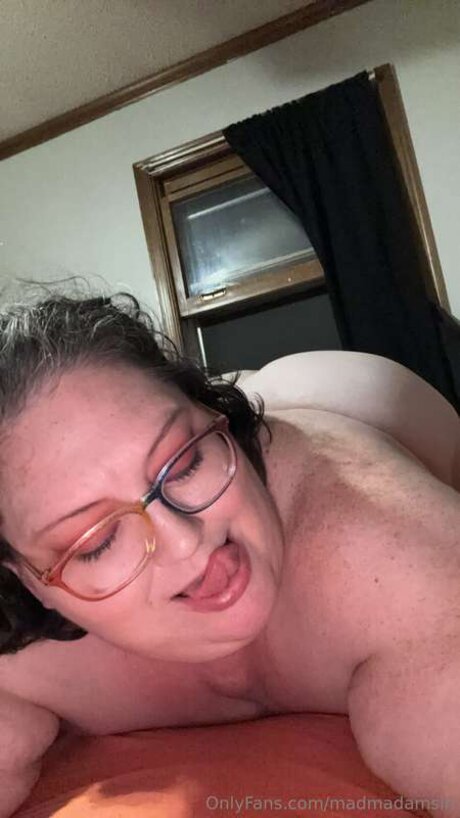 Madmadamsin Nacktbilder OnlyFans geleakt