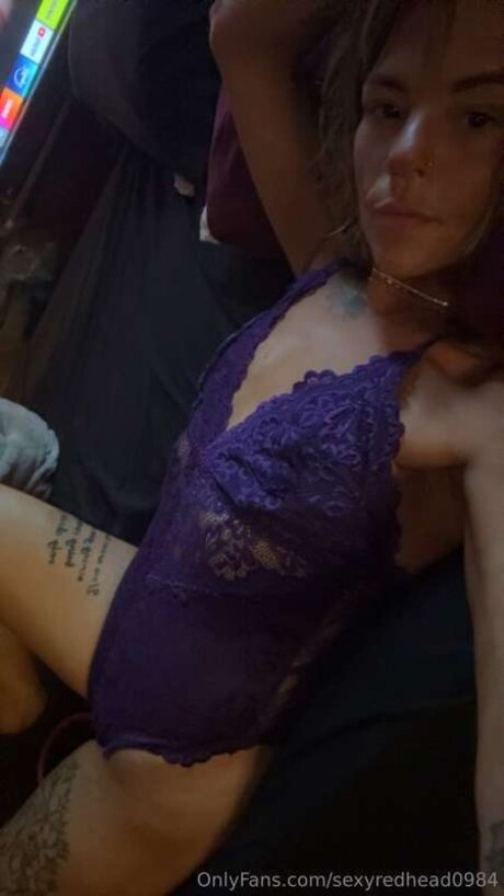 Sexyredhead0984 NurlyFans-Pornos