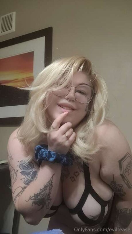 Eviltease Leaked OnlyFans