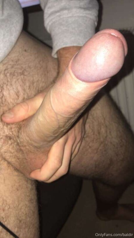 Baldir Nacktbilder von OnlyFans geleakt