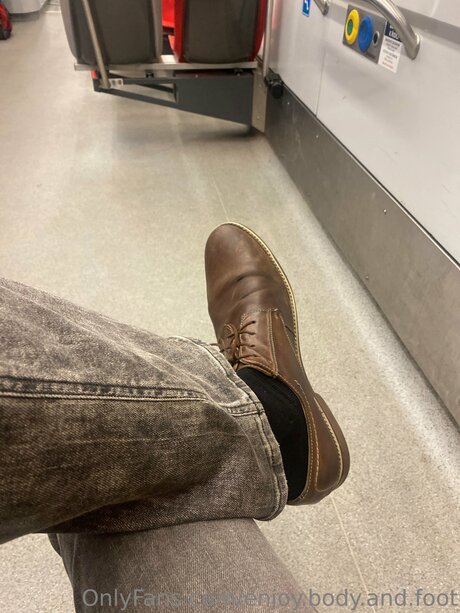 Enjoy Body And Foot Kostenlose OnlyFans-Pornos