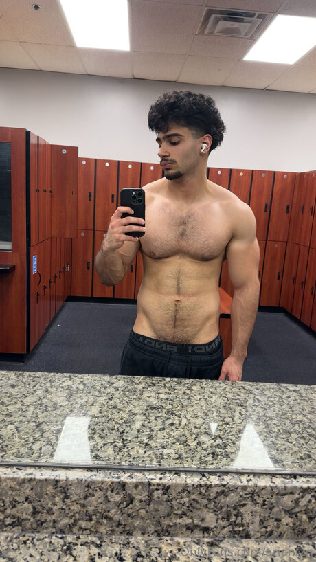 Arianfzn OnlyFans geleakter Pornografie