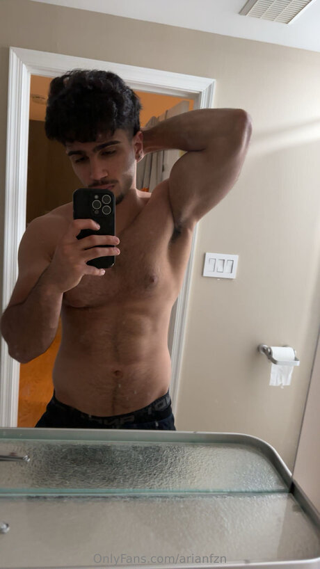 Arianfzn Leaked OnlyFans Nacktbilder