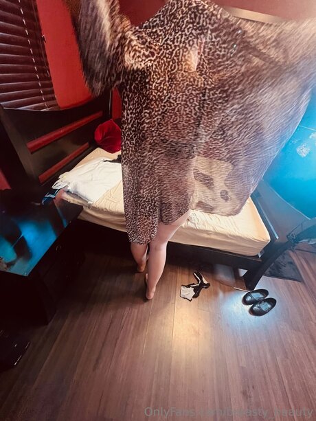 Breasty Beauty OnlyFans