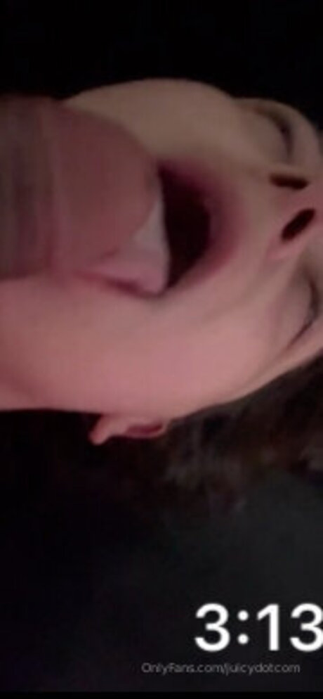 Juicydotcom Nacktbilder von OnlyFans geleakt