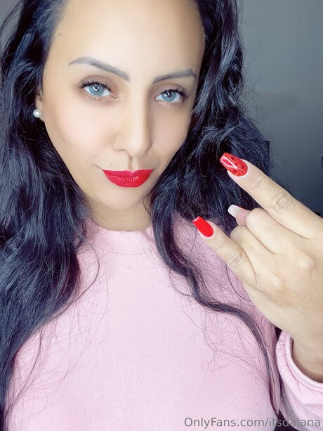 Itsdaiana NurlyFans-Pornos