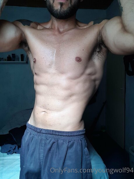 Youngwolf94 OnlyFans Star