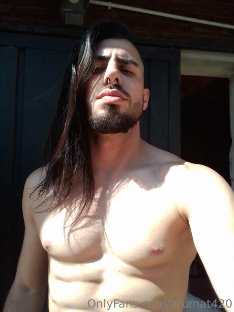 Arumat420 Titten OnlyFans