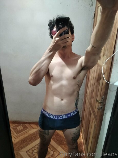 Lleans OnlyFans geleakter Pornografie