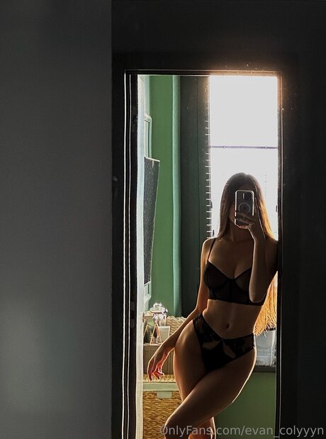 Evan Colyyyn OnlyFans Leaj