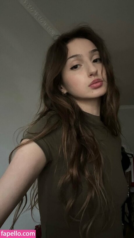 nesegodnyai Nacktbilder auf OnlyFans