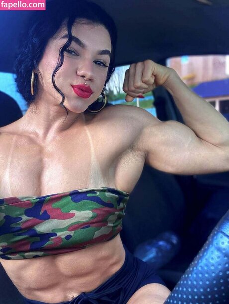 Leticia Veras Heiße OnlyFans Inhalte