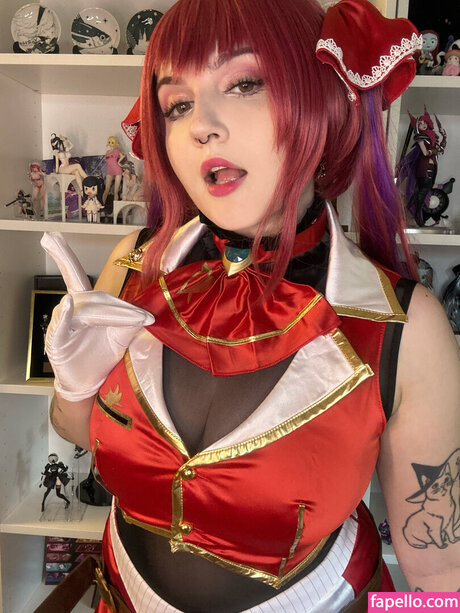 Fuyumuju OnlyFans Strip