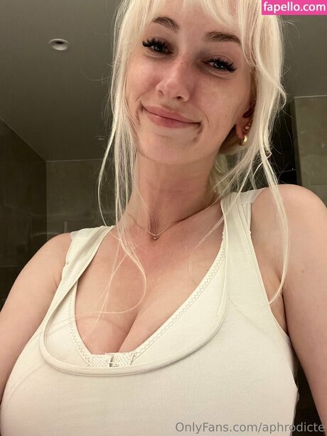 Aphrodicte Leaks von OnlyFans