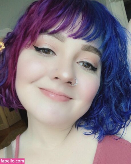 Comicbookdays OnlyFans Sextape