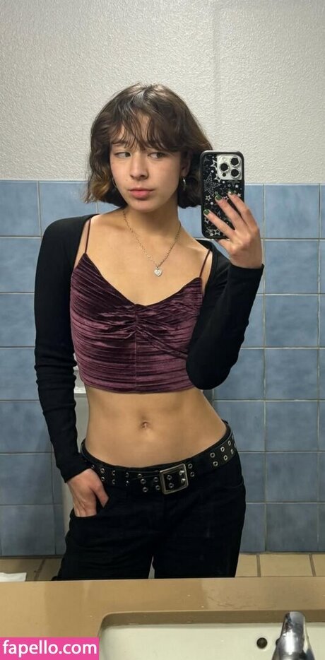 Aubrey Anderson Emmons Nacktpornos auf OnlyFans