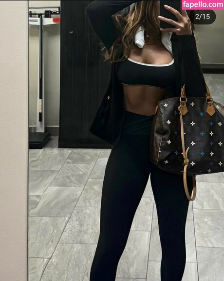 Kysre Rae Gondrezick OnlyFans-Leaks