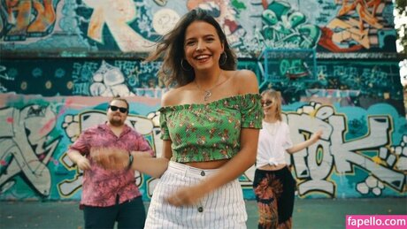 Nina Chuba Profilbild