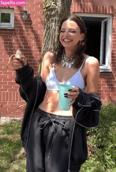 Nina Chuba OnlyFans Pornografie gratis