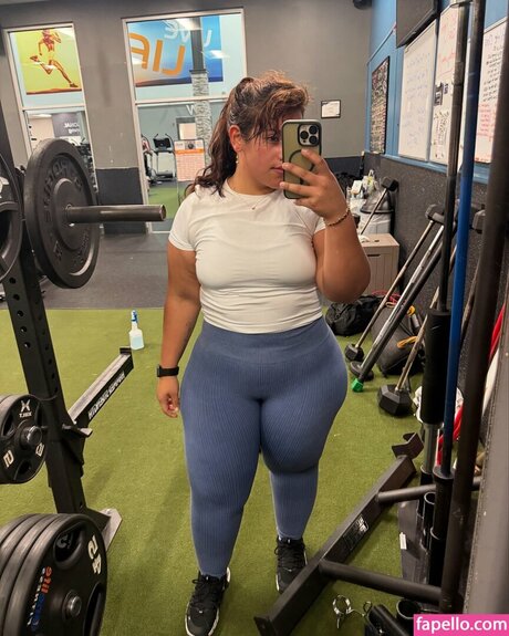 Duyein Martinez OnlyFans geleakte Brüste