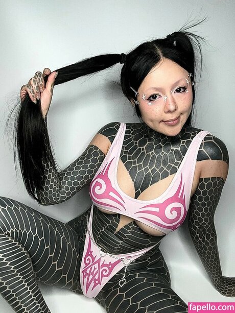 Xiaoaiepoch OnlyFans Nacktbilder