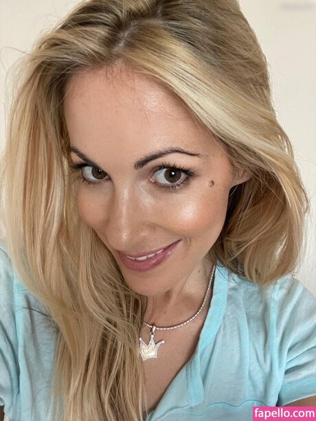 Andrea Kaiser OnlyFans Bilder