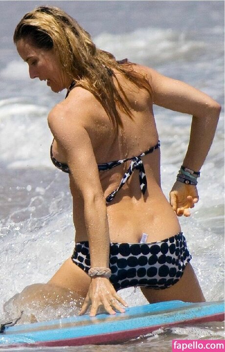 T a Leoni OnlyFans-Model