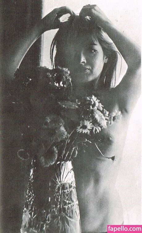 schwangere asiatische onlyfans sexy Nacktbilder Aufnahme