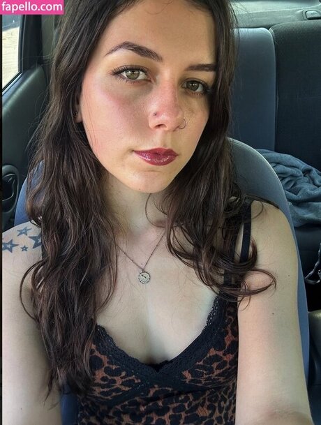 Lily Winters OnlyFans geleakte Brüste