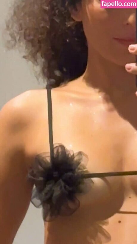 J lia Konrad Nacktbilder von OnlyFans