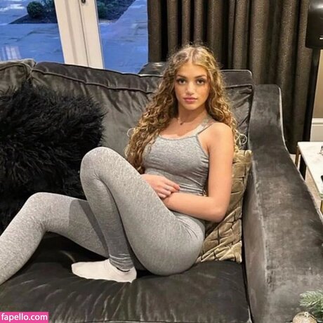 Princess Andre Nacktbilder von OnlyFans