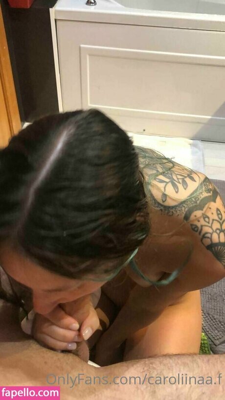 caroliinaa f Kostenloses OnlyFans