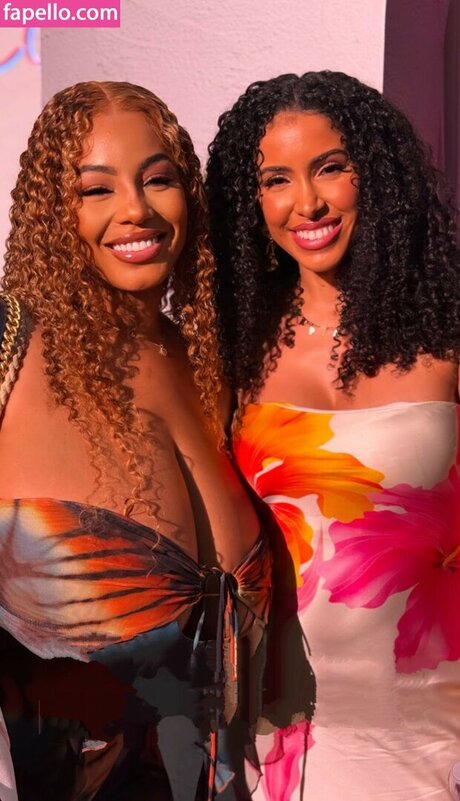 Persephaniificial OnlyFans Gratis-Inhalte