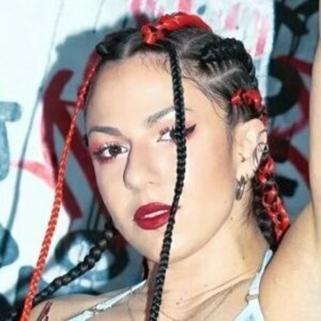 Thekla Kaischauri Titten OnlyFans