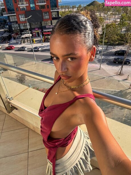 Isseyobm Sex auf OnlyFans