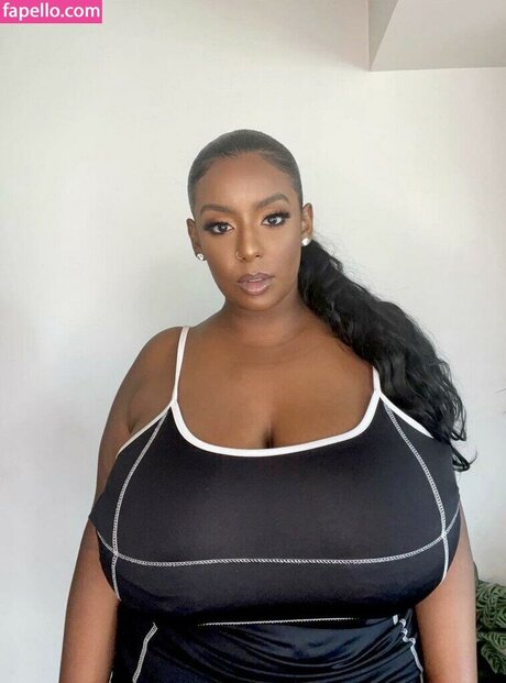 HornAfrica OnlyFans Nacktbilder geleakt