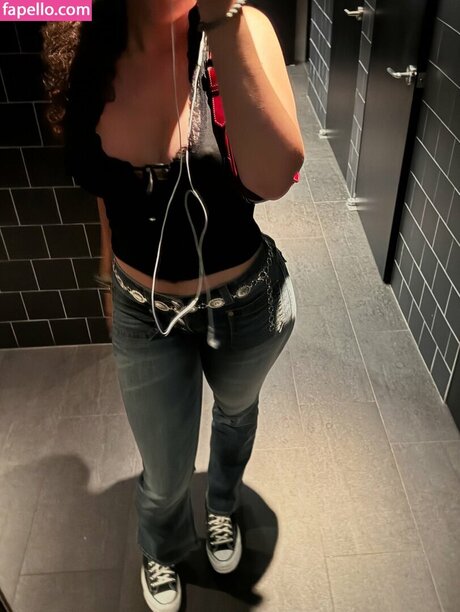 Kaliegh Robinson Nacktbilder von OnlyFans