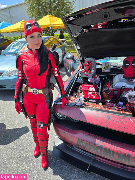 Snarky Jay Cosplay OnlyFans-Bilder