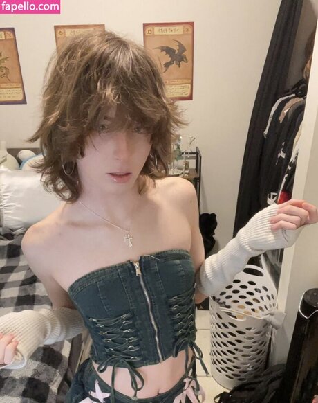 weirdrandomguy5 OnlyFans Nacktbilder geleakt