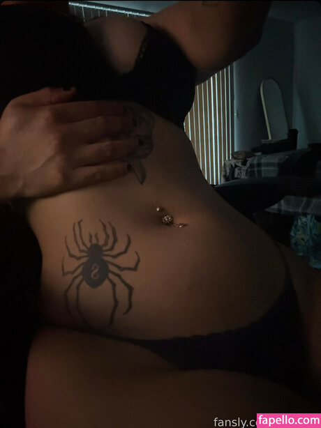 egoariii OnlyFans-Seite