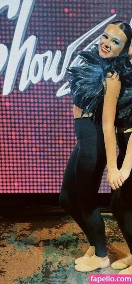 Cailey Fleming OnlyFans Model Fotos