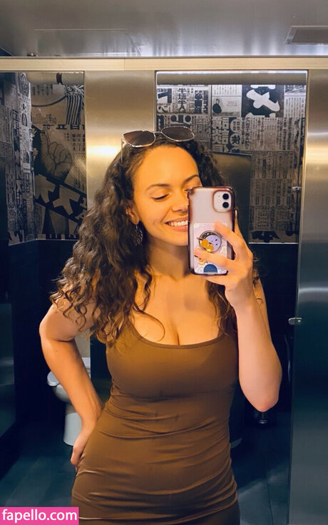 Macbethanie OnlyFans Pornografie