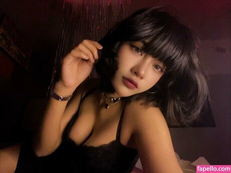 Atiqaaarn Nacktpornos auf OnlyFans