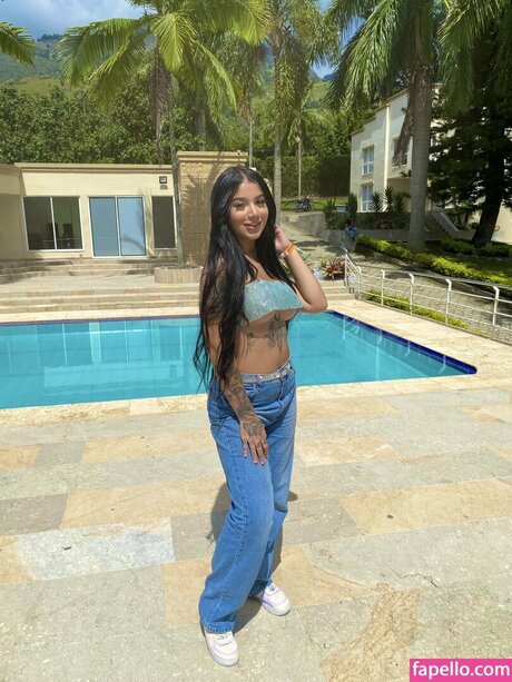 Esmeralda Arango Nacktporno OnlyFans