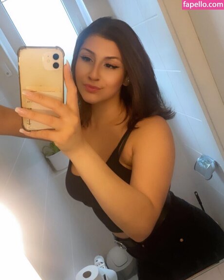 July Johnson Nacktbilder geleakt