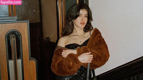 Shanaya Kapoor OnlyFans Lesbisch