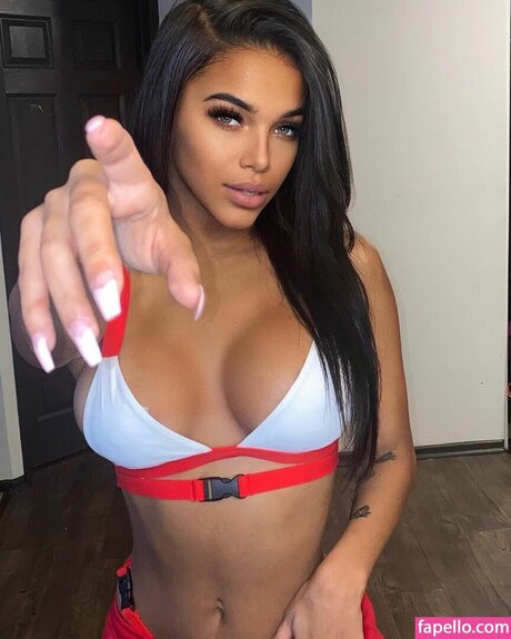 Sydney Thompson OnlyFans Nacktbilder geleakt