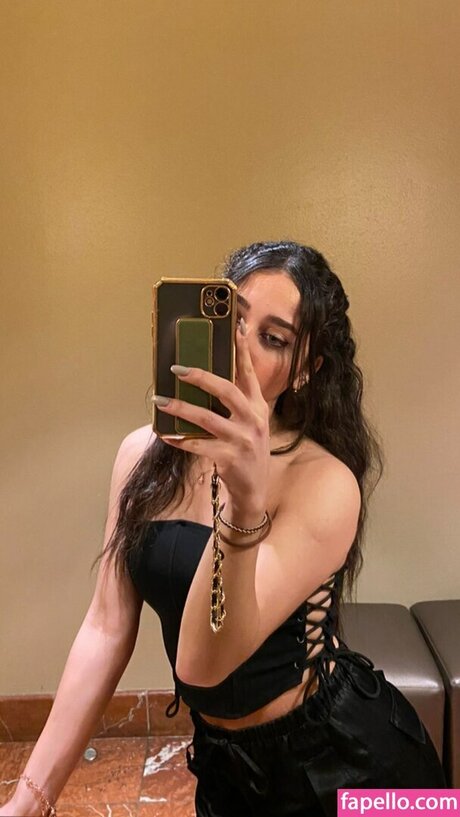 karimaa r OnlyFans Star