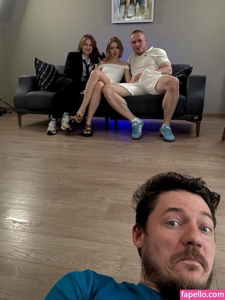 kirabstone Nackt auf OnlyFans Leaks